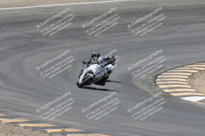 media/Apr-20-2025-CVMA (Sun) [[39090e8767]]/Race 11-500-350 Supersport (Holeshot)/
